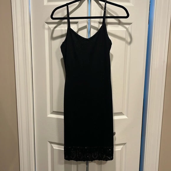 St. John Dresses & Skirts - ST.JOHN Evening dress by Marie Gray size 0 excellent condition very stretchy